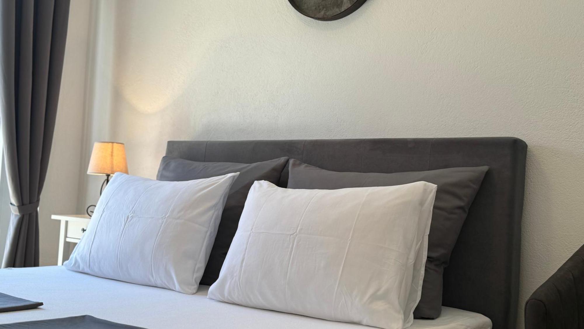 Apartments Ein Haus In Der Sonne マリンスカ エクステリア 写真