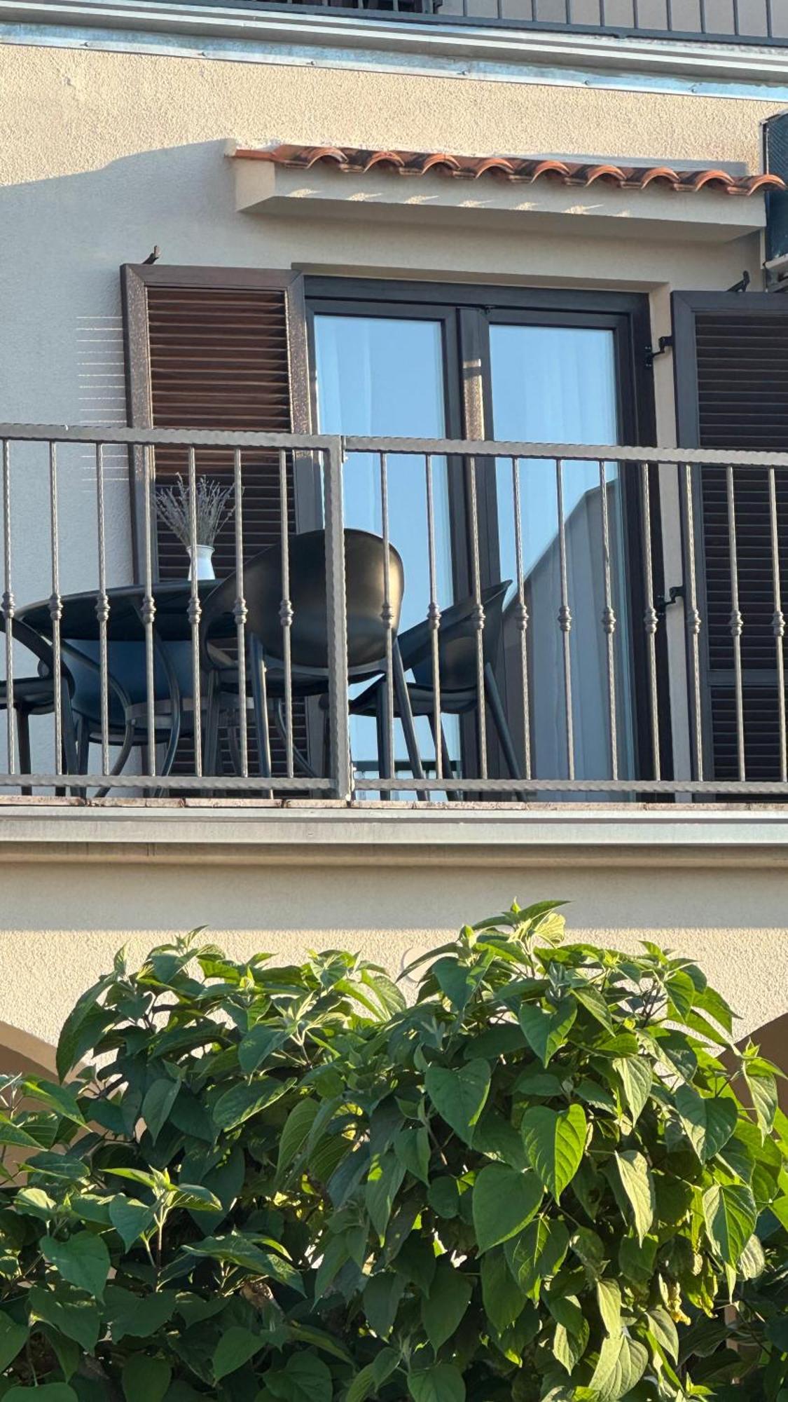 Apartments Ein Haus In Der Sonne マリンスカ エクステリア 写真