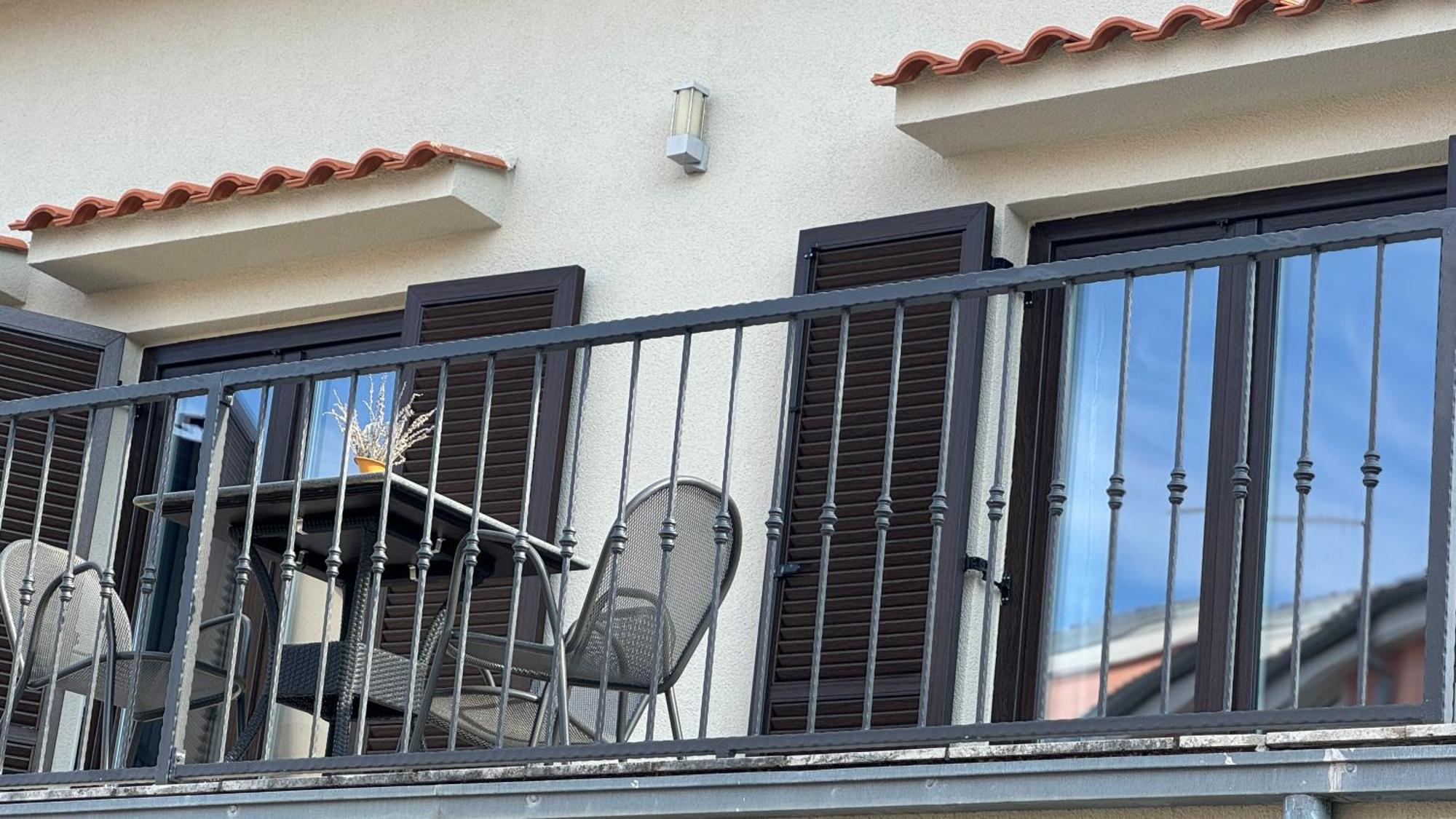 Apartments Ein Haus In Der Sonne マリンスカ 部屋 写真